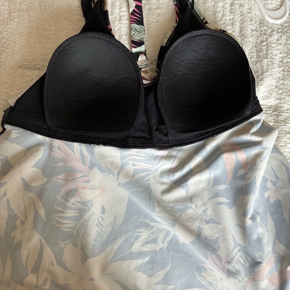 Kona Sol Floral Print Women's Swim Tankini  Top Size 1X - Picture 9 of 10